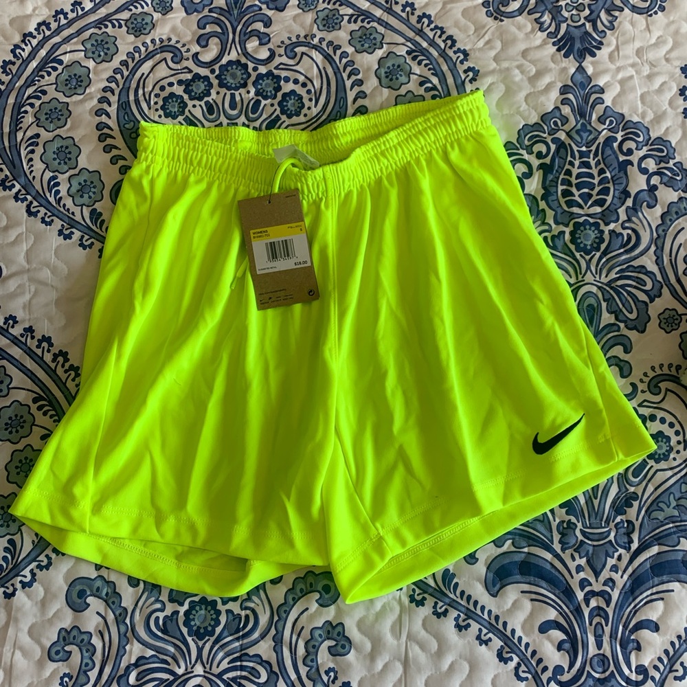 Women’s sport short